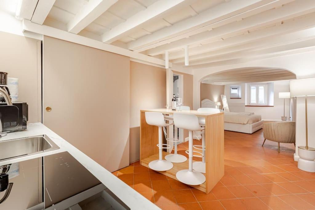 Amazing Apartment In Piazza Santa Croce Firenze Exterior foto