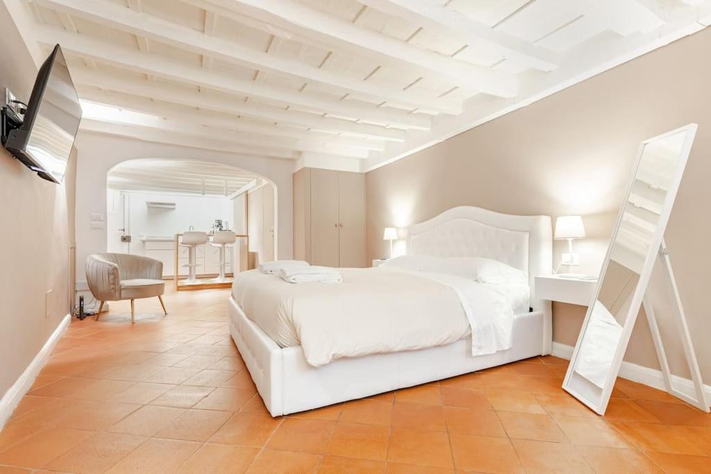 Amazing Apartment In Piazza Santa Croce Firenze Exterior foto